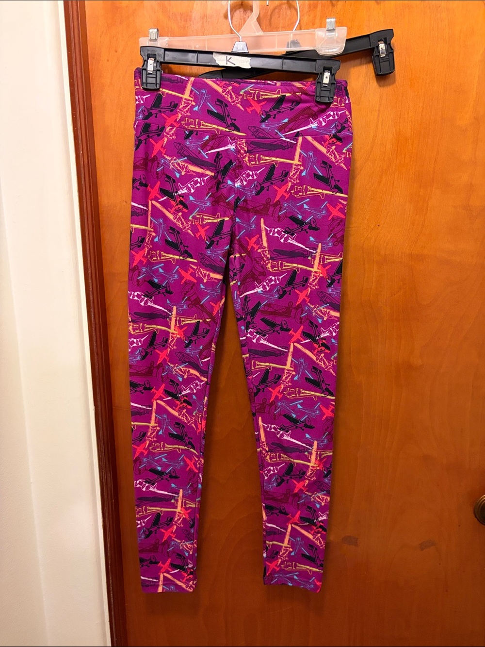 LuLaRoe Purple Pink Airplane Print Leggings
